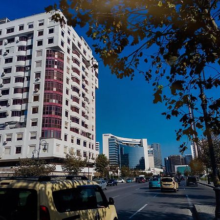Nouveau Appartement Au Plein Centre Ville En Face Hilton & La Gare De Train Tgv M2 Tânger Exterior foto